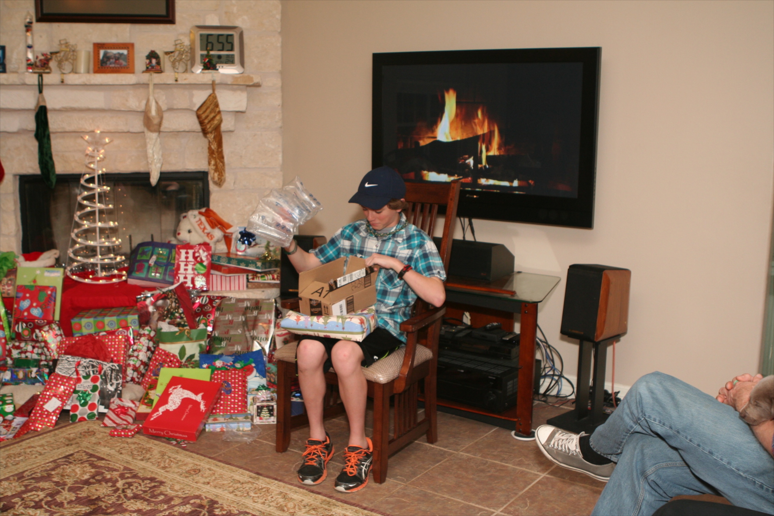 2012-12-24 041 Christmas Eve at T&S.jpg